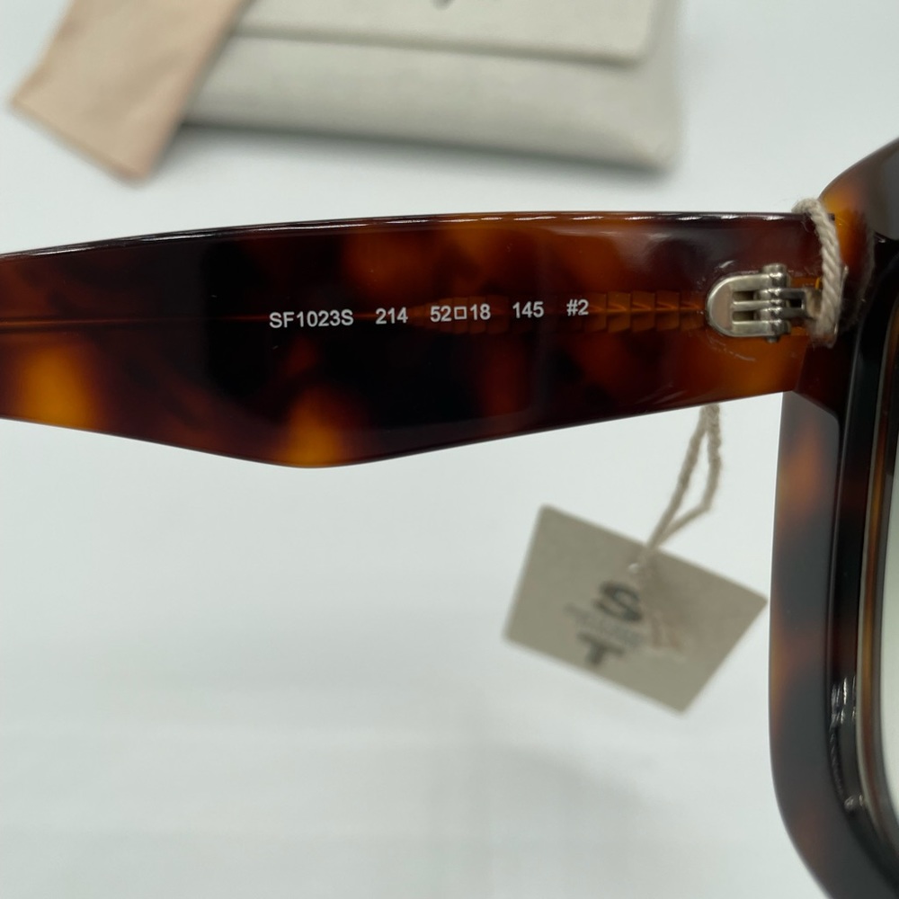 Salvatore Ferragamo Sunglasses SF1023S 214
Tortoise (NWT) - Picture 6 of 8